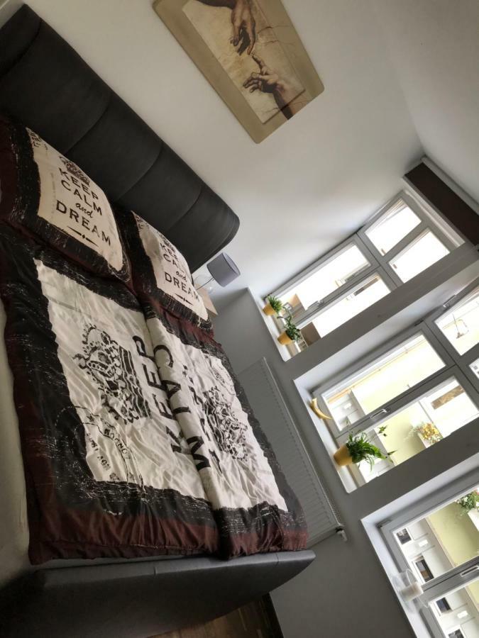 F & W Apartment Erfurt Ngoại thất bức ảnh